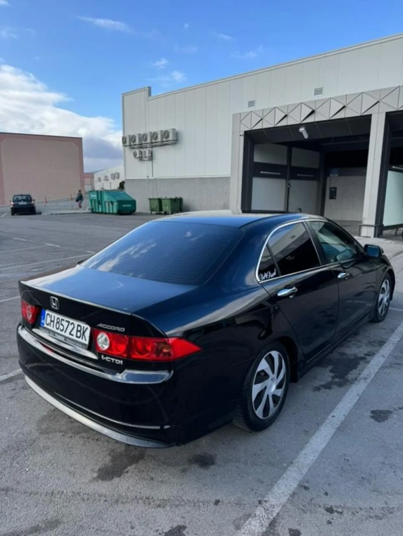 Honda Accord, снимка 2 - Автомобили и джипове - 49205155