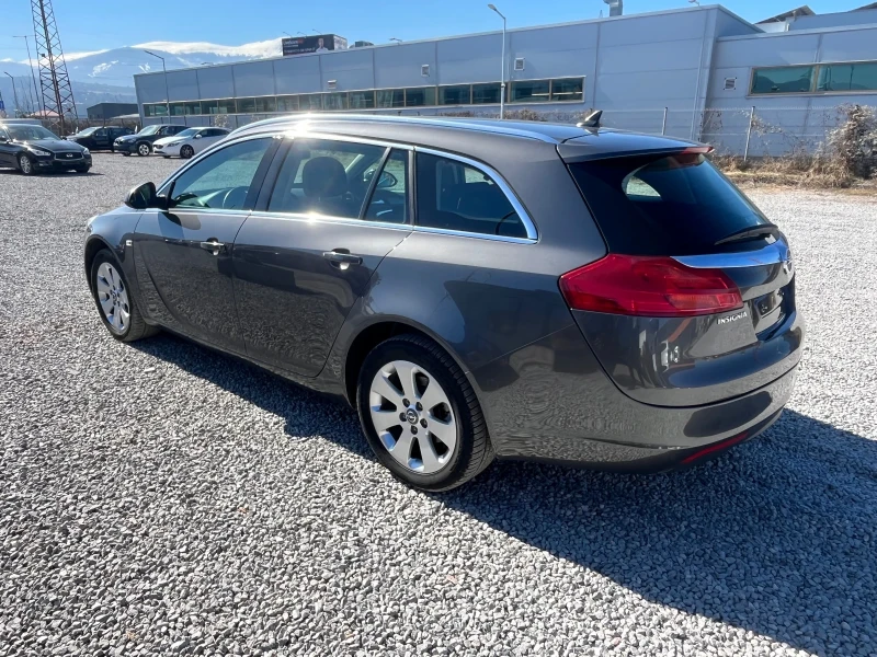 Opel Insignia 2.0CDTI-130k.c. SPORTS TOURER-NAVI., снимка 4 - Автомобили и джипове - 49388857