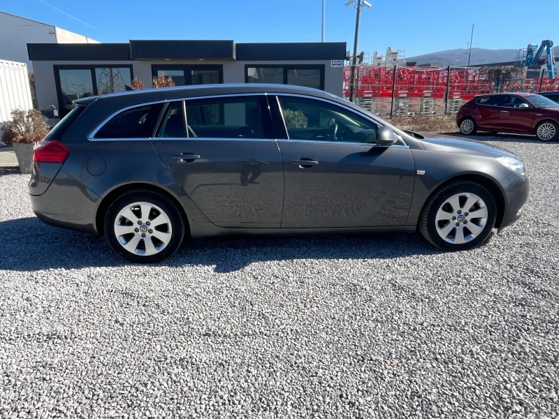 Opel Insignia 2.0CDTI-130k.c. SPORTS TOURER-NAVI., снимка 8 - Автомобили и джипове - 49388857