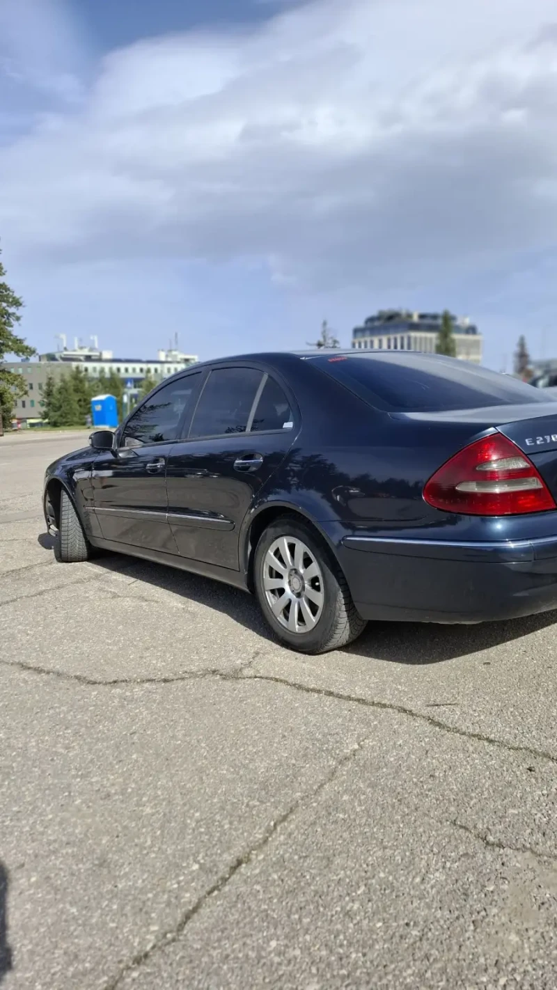 Mercedes-Benz E 270 W211, снимка 4 - Автомобили и джипове - 49521822