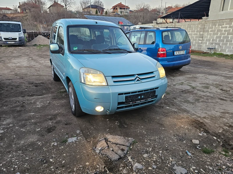 Citroen Berlingo 1.6i, снимка 2 - Автомобили и джипове - 49581091