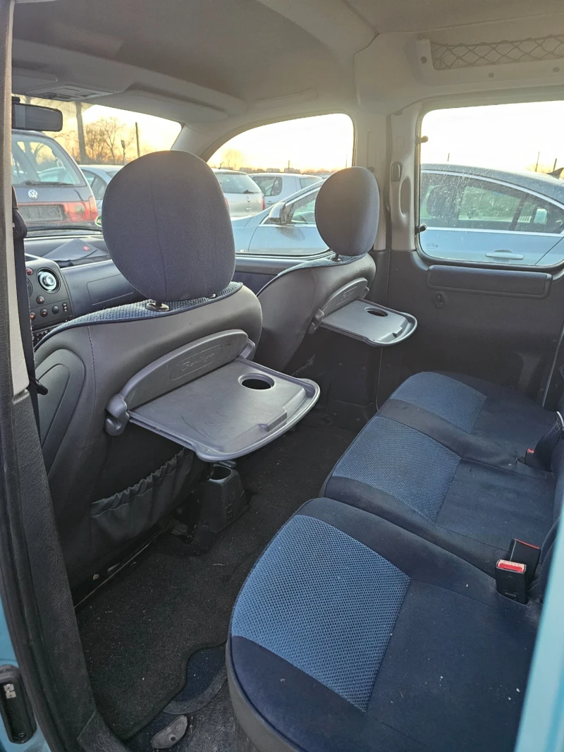 Citroen Berlingo 1.6i, снимка 7 - Автомобили и джипове - 49581091