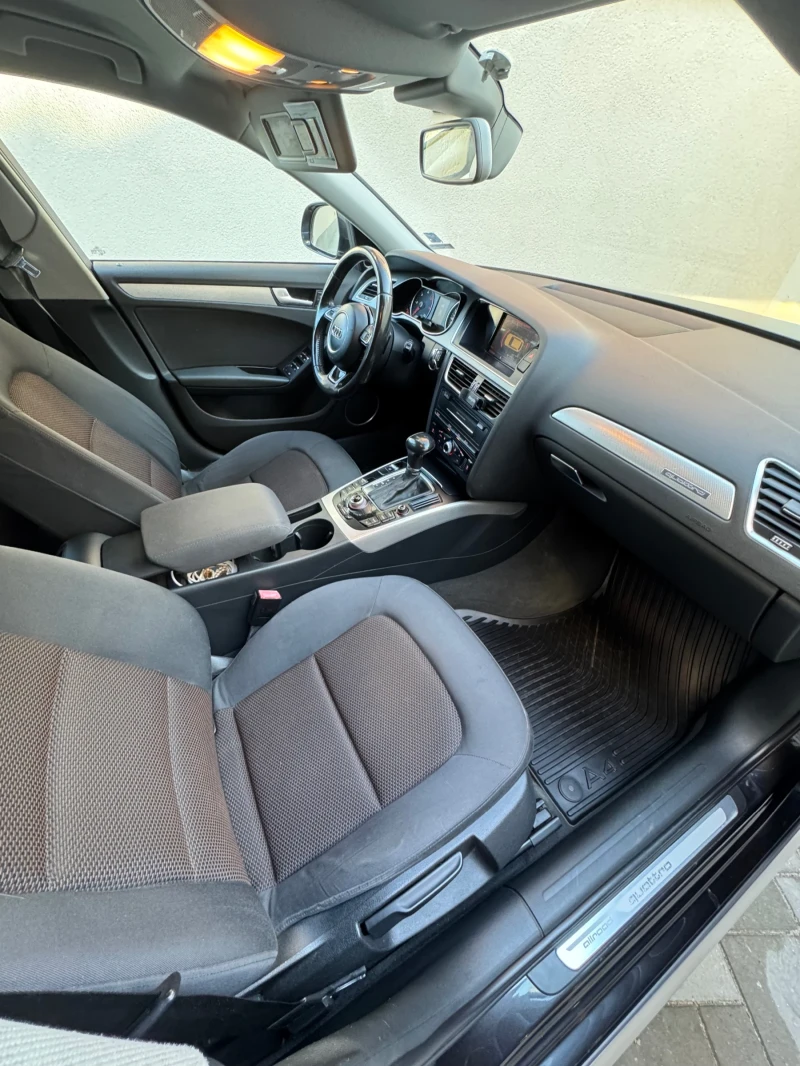 Audi A4 Allroad QUATTRO 2.0TDI, снимка 11 - Автомобили и джипове - 52472975