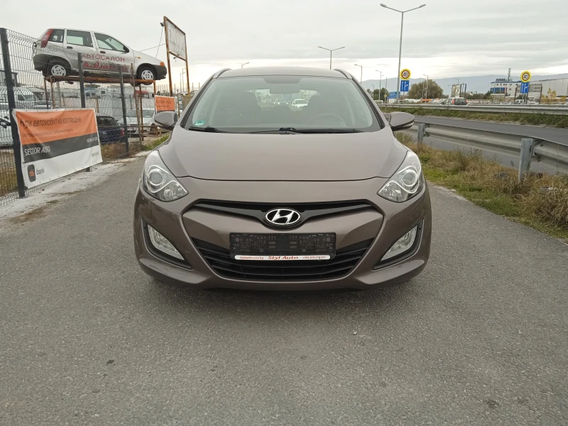 Hyundai I30 1.6crdi, снимка 2 - Автомобили и джипове - 52558560