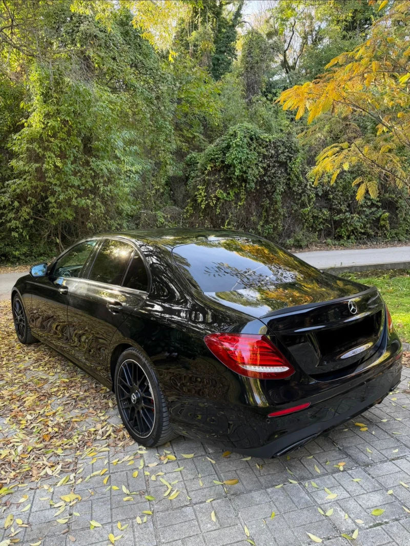 Mercedes-Benz E 220 W213/Designo, снимка 3 - Автомобили и джипове - 52290928