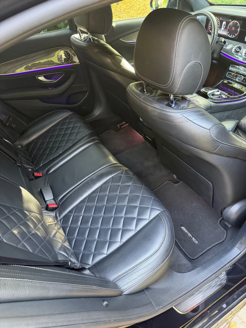 Mercedes-Benz E 220 W213/Designo, снимка 11 - Автомобили и джипове - 52290928