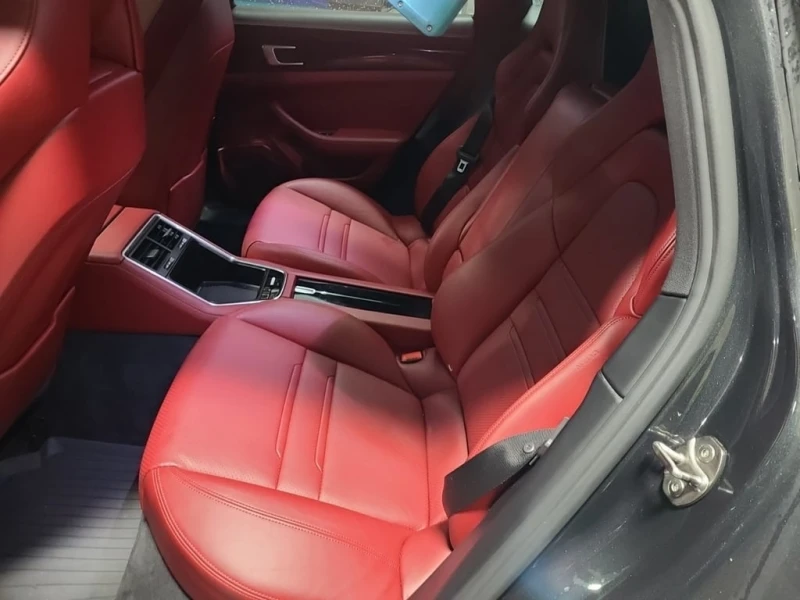 Porsche Panamera 2018 4S * CARFAX * БЕЗ ПЪРВОНАЧАЛНА ВНОСКА, снимка 12 - Автомобили и джипове - 52890287