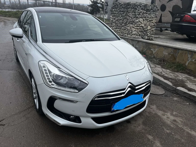 Citroen DS5, снимка 3 - Автомобили и джипове - 53223958