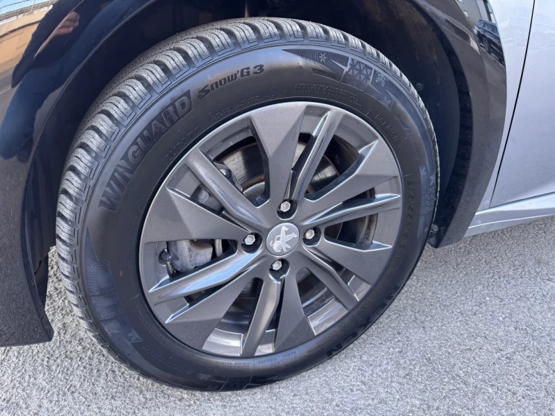 Peugeot 208 Electricity 136HP ДДС, снимка 17 - Автомобили и джипове - 53437731