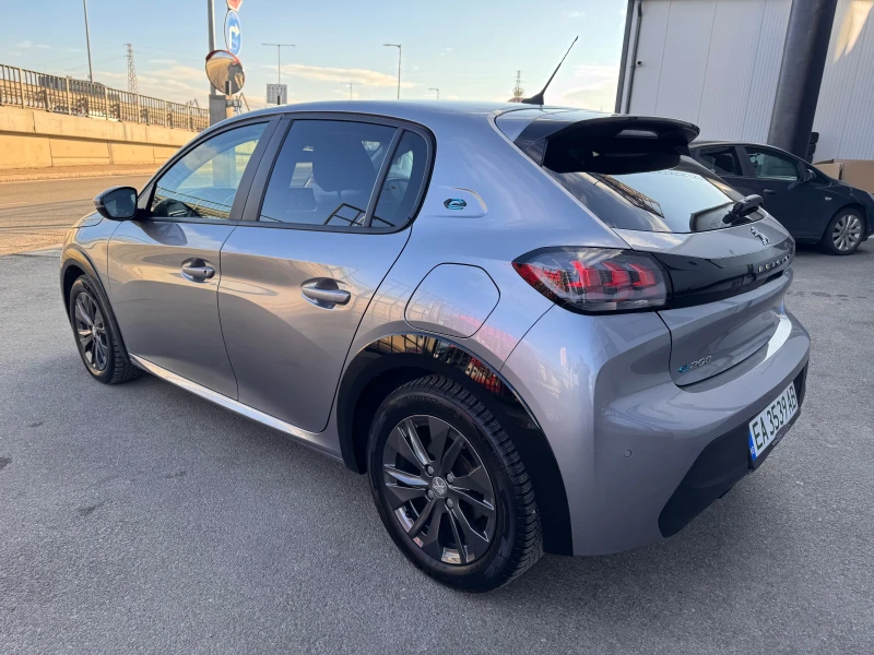 Peugeot 208 Electricity 136HP ДДС, снимка 6 - Автомобили и джипове - 53437731