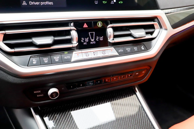 BMW M3 COMPETITION RWD| LASER| HARMAN/KARDON| HuD| DISTRO, снимка 12 - Автомобили и джипове - 53596703