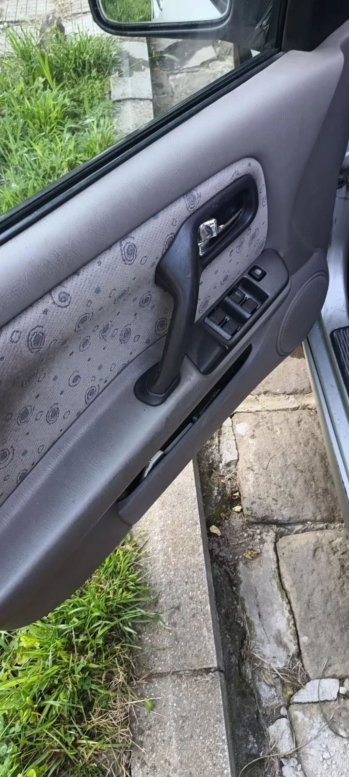 Nissan Primera P11 - изображение 7