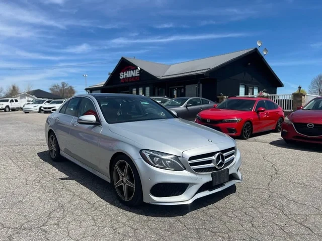 Mercedes-Benz C 300 4MATIC #УНИКАТ# !PANO/CAM, снимка 2 - Автомобили и джипове - 54967175