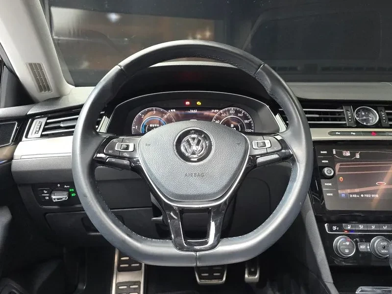 VW Arteon 2.0 TDI PREMIUM �����| ���������| ������� | Mobile.bg � ����������� 12