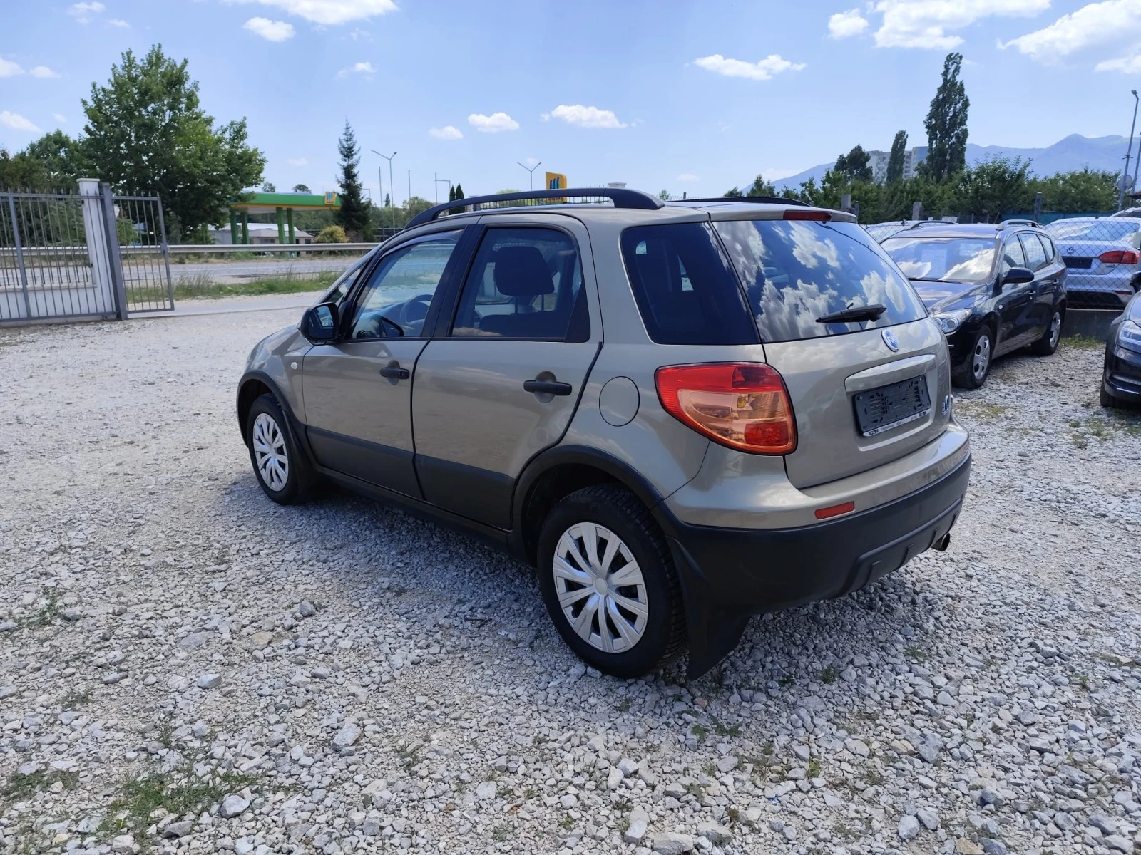 Fiat Sedici 1.9 дизел Италия 4х4 - изображение 8