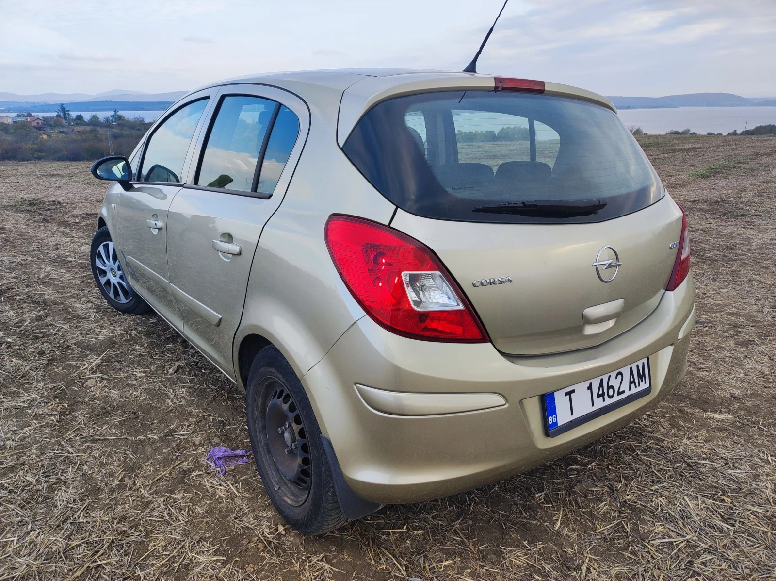 Opel Corsa  - изображение 4