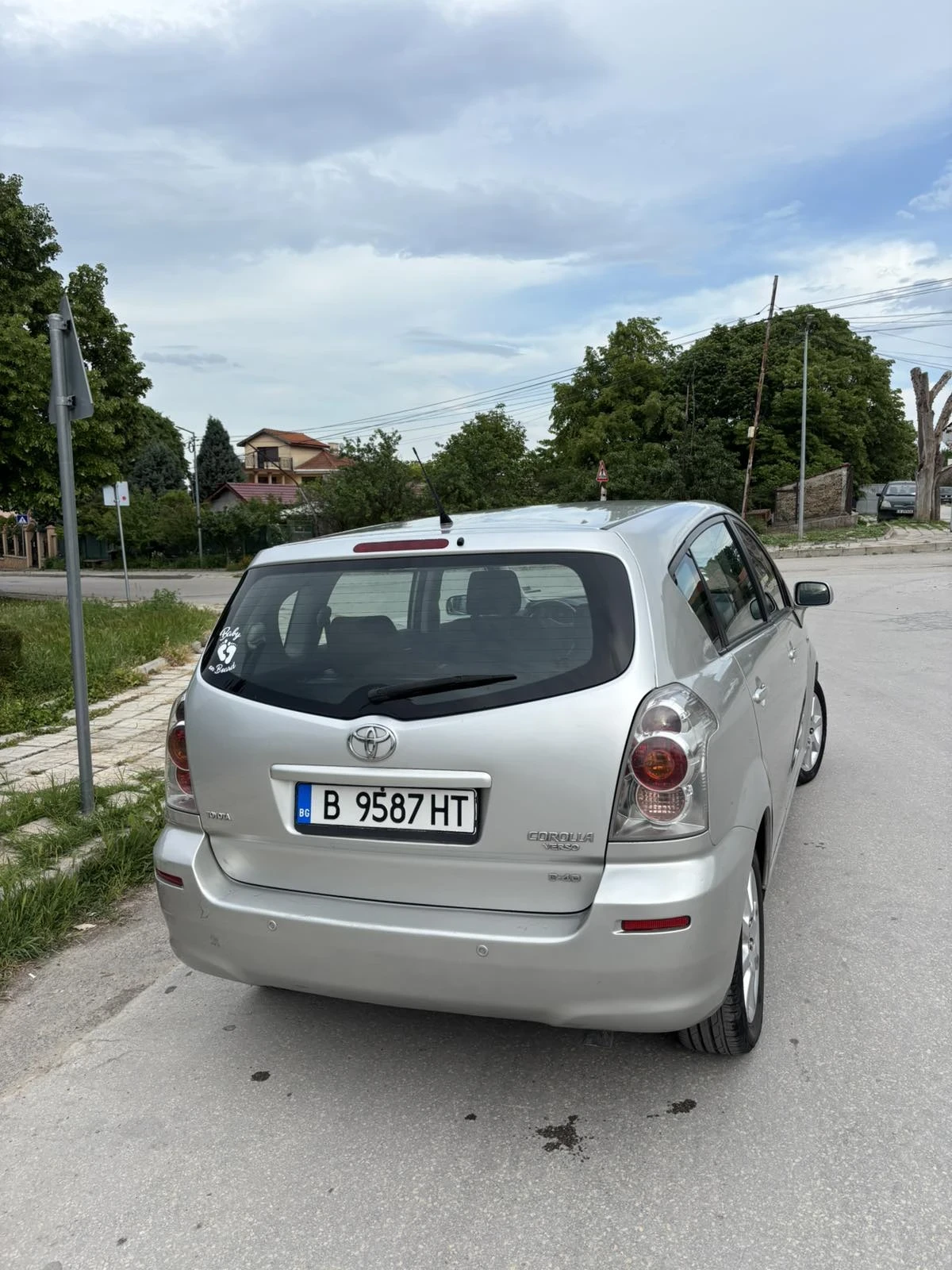 Toyota Corolla verso  - изображение 6