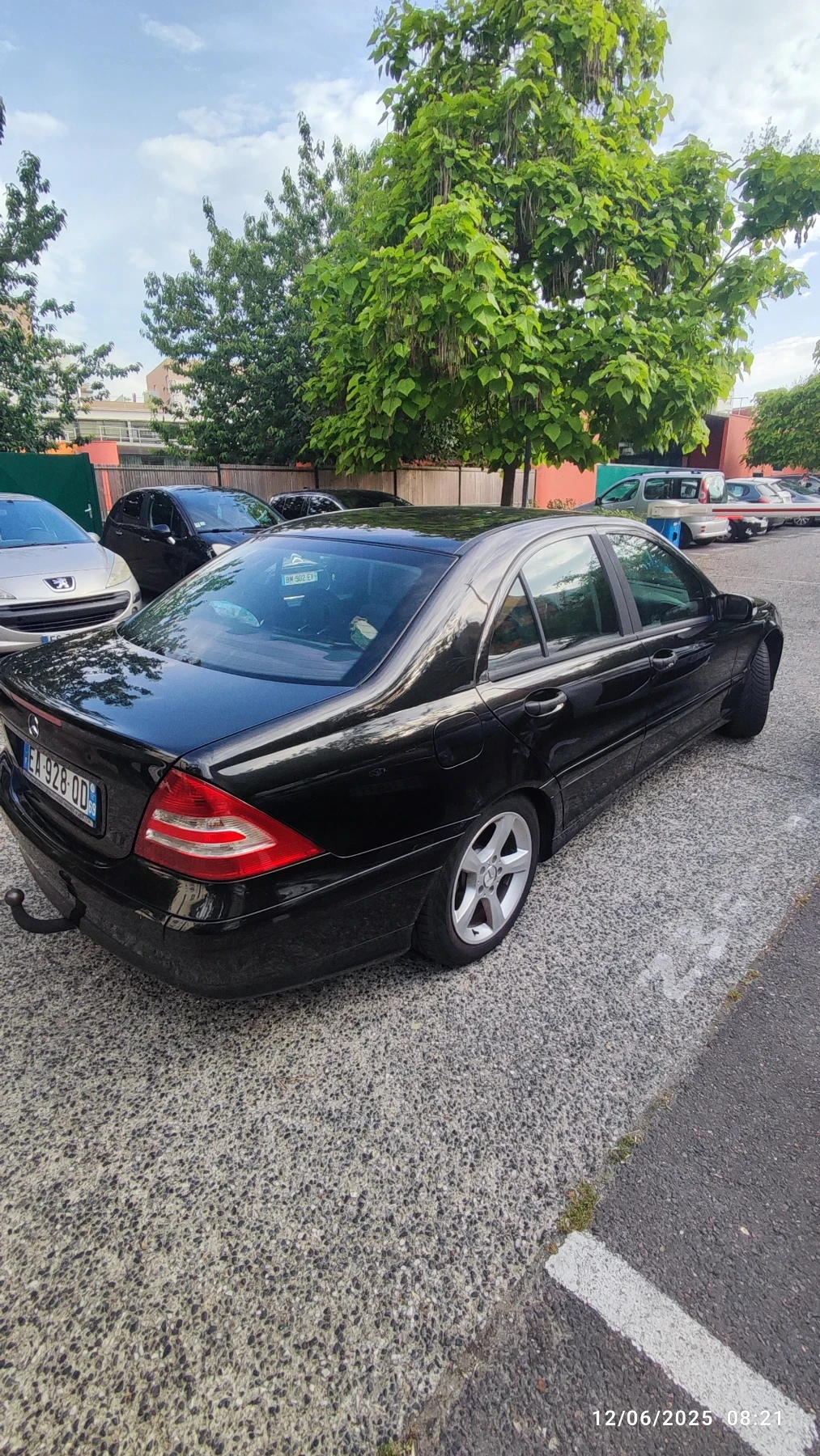 Mercedes-Benz 220  - изображение 5