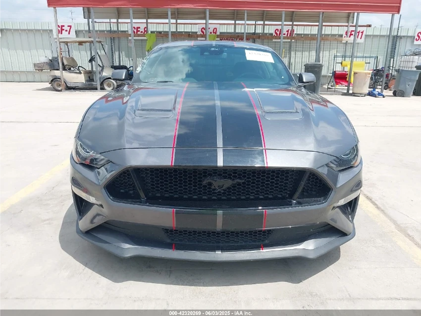 Ford Mustang GT FASTBACK - изображение 2