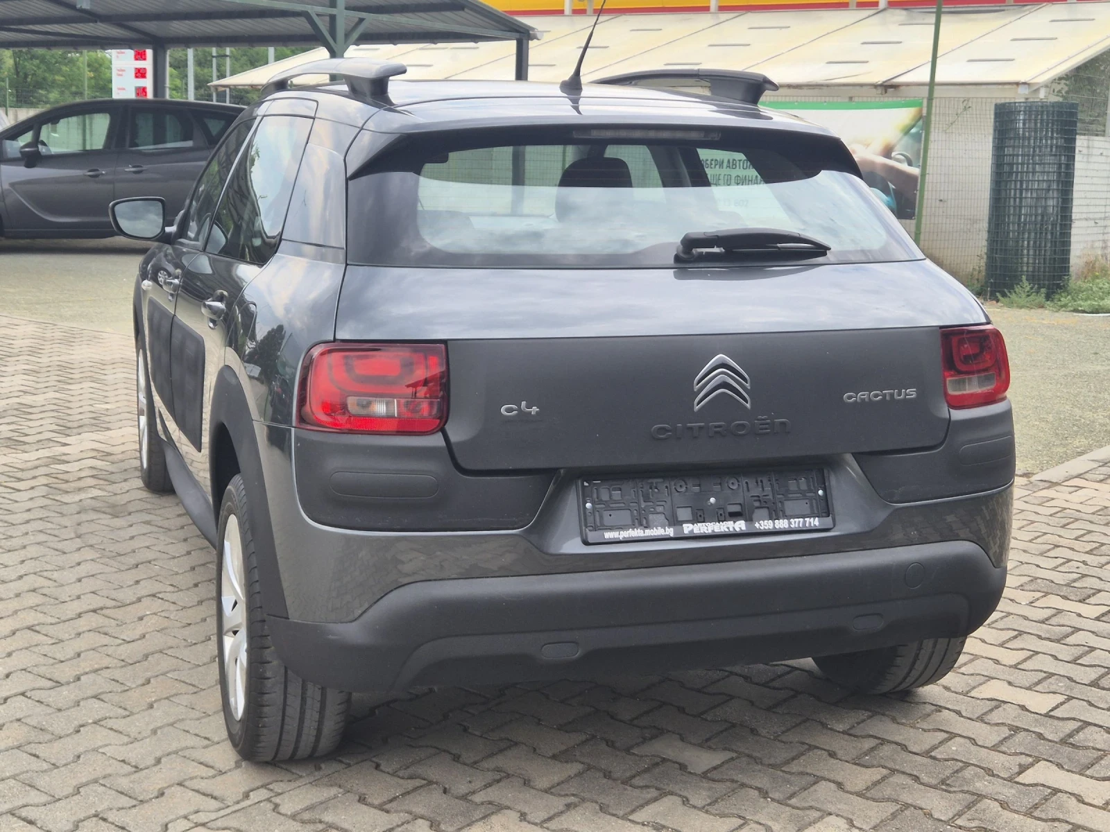 Citroen C4 Cactus 1.2 бензин 82к.с. - изображение 9