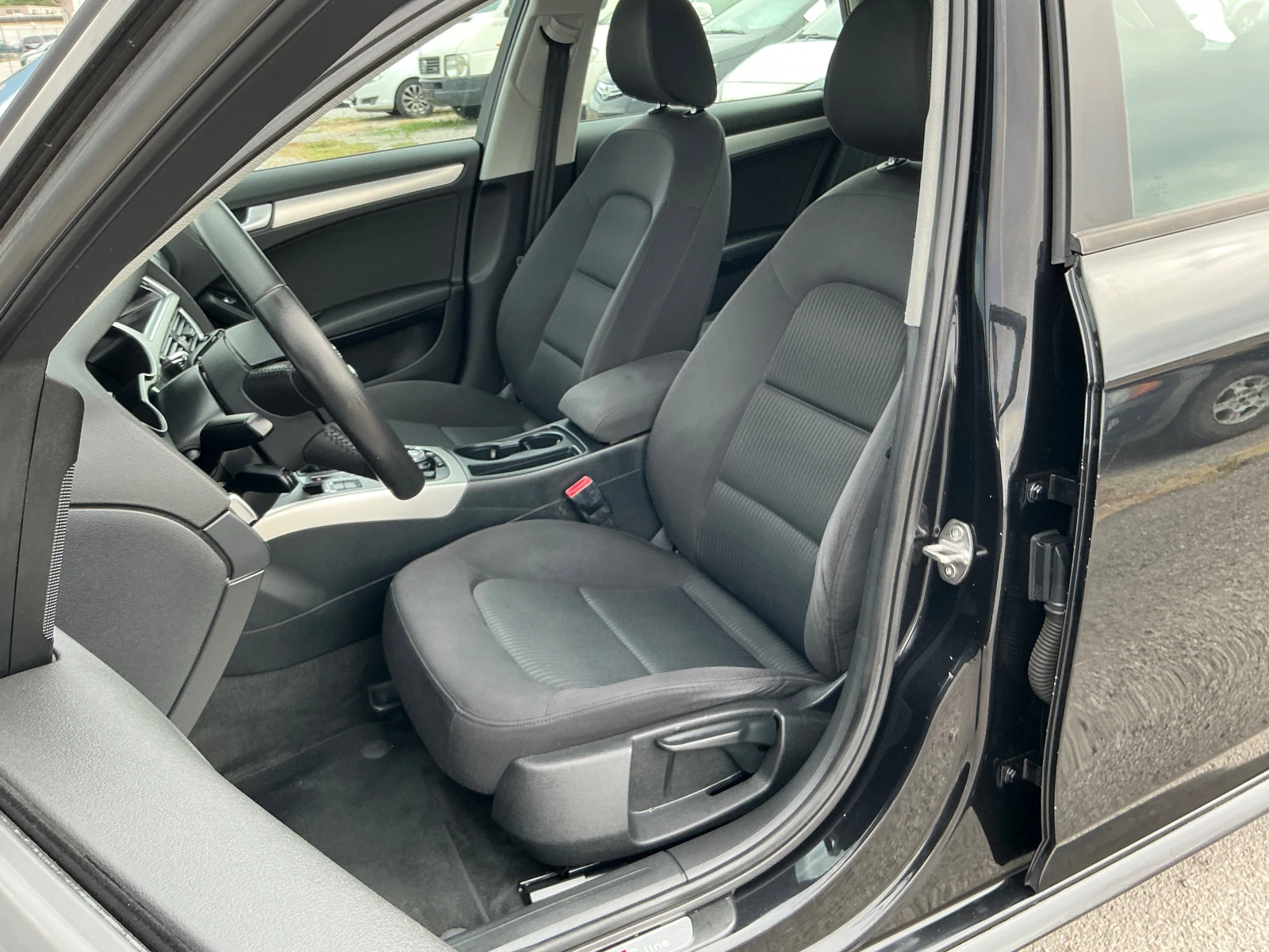 Audi A4 2.0 TDI quattro S- Line | Mobile.bg   13