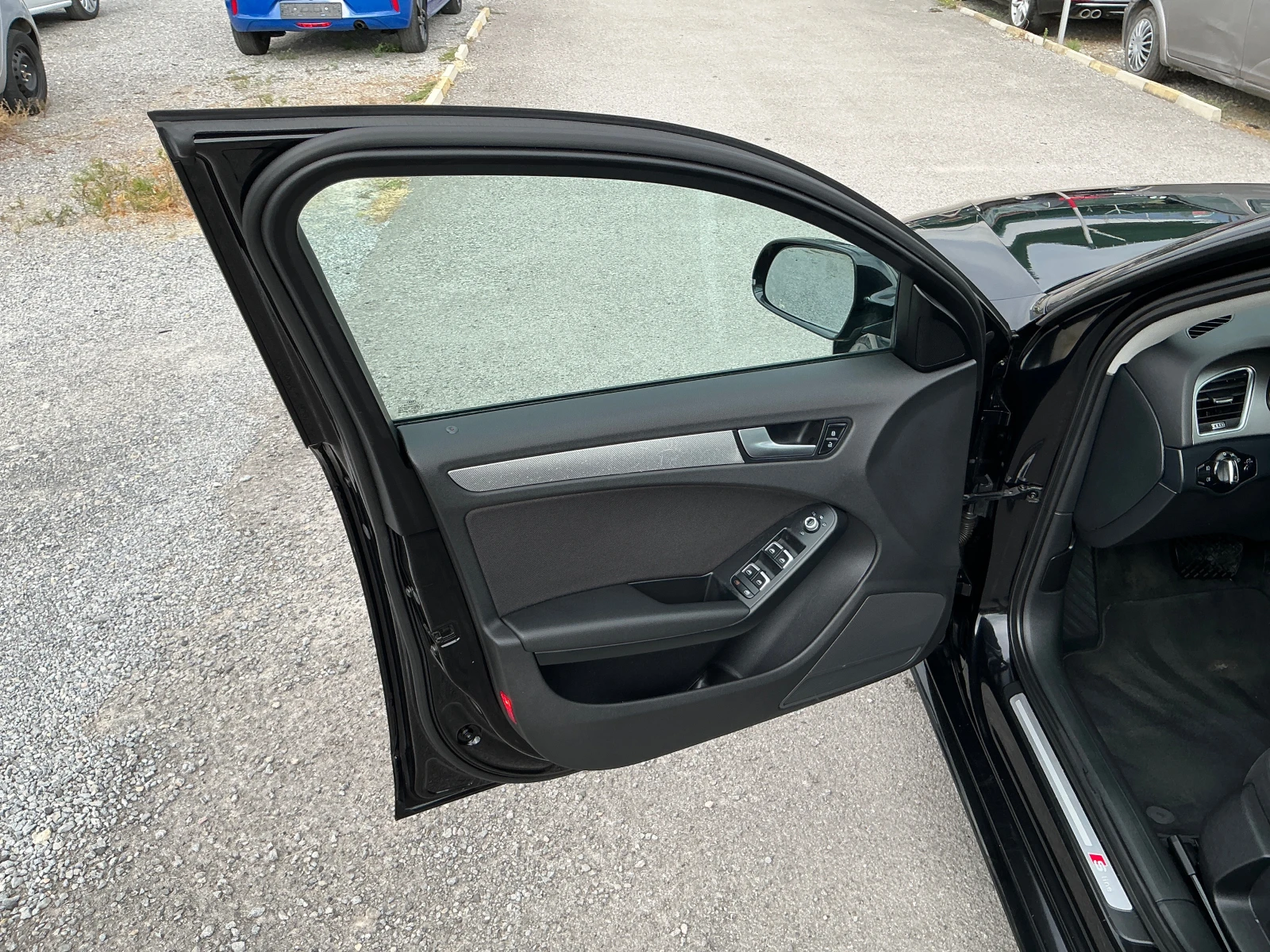 Audi A4 2.0 TDI quattro S- Line | Mobile.bg   15