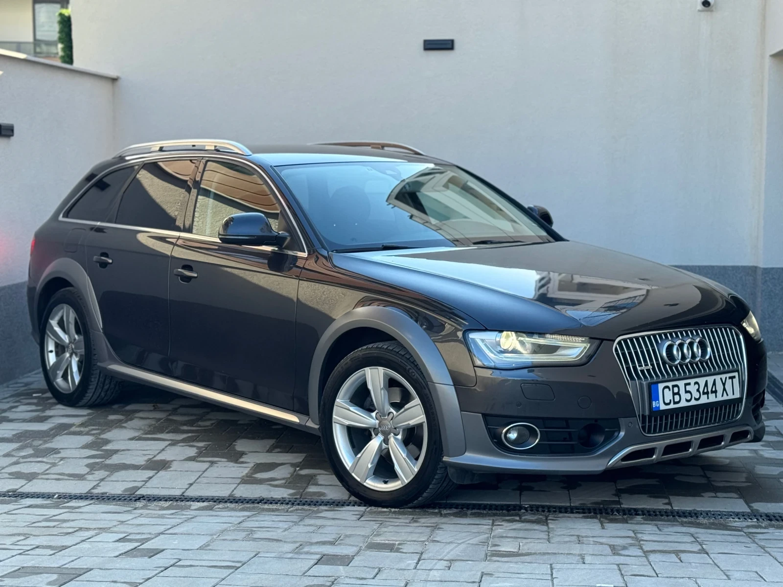 Audi A4 Allroad QUATTRO 2.0TDI - изображение 2