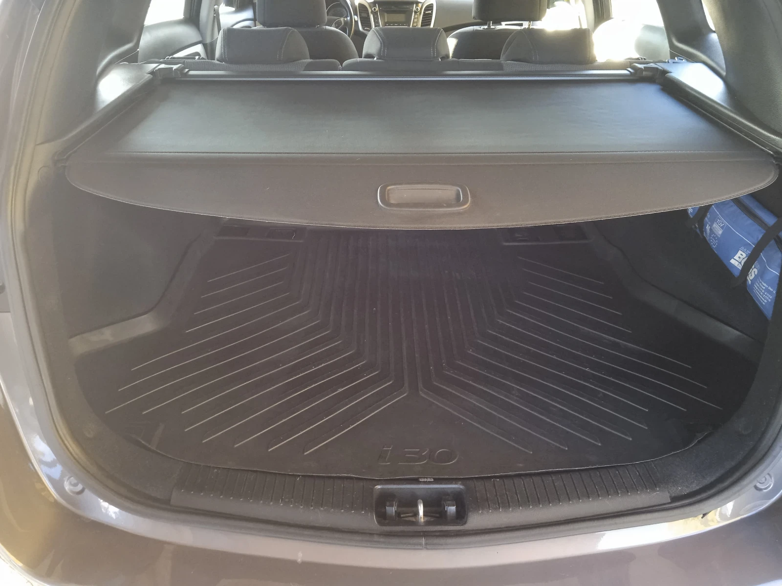 Hyundai I30 1.6crdi - изображение 9