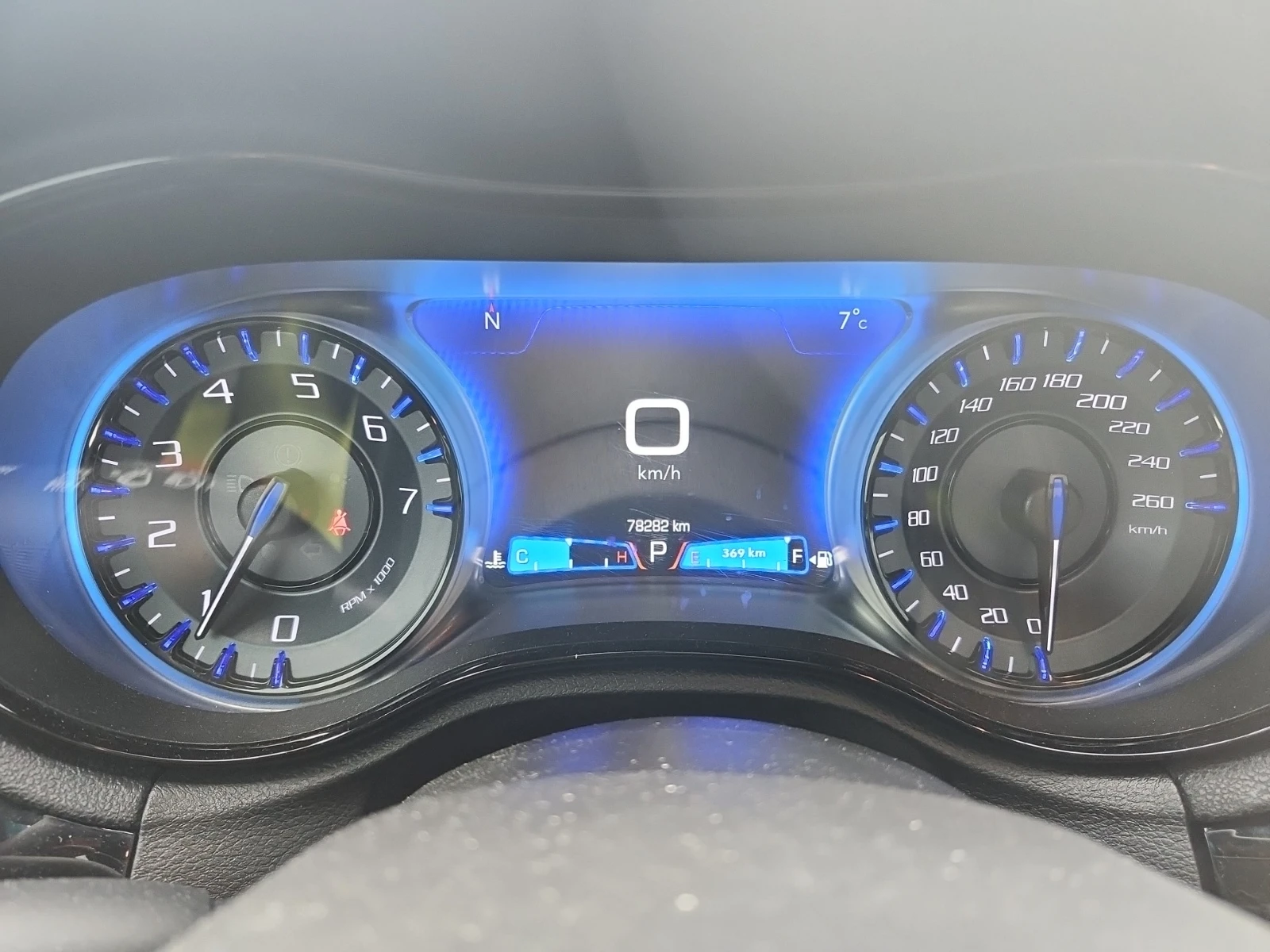 Chrysler 300c S * AWD * CARFAX * БЕЗ ПЪРВОНАЧАЛНА ВНОСКА - изображение 9