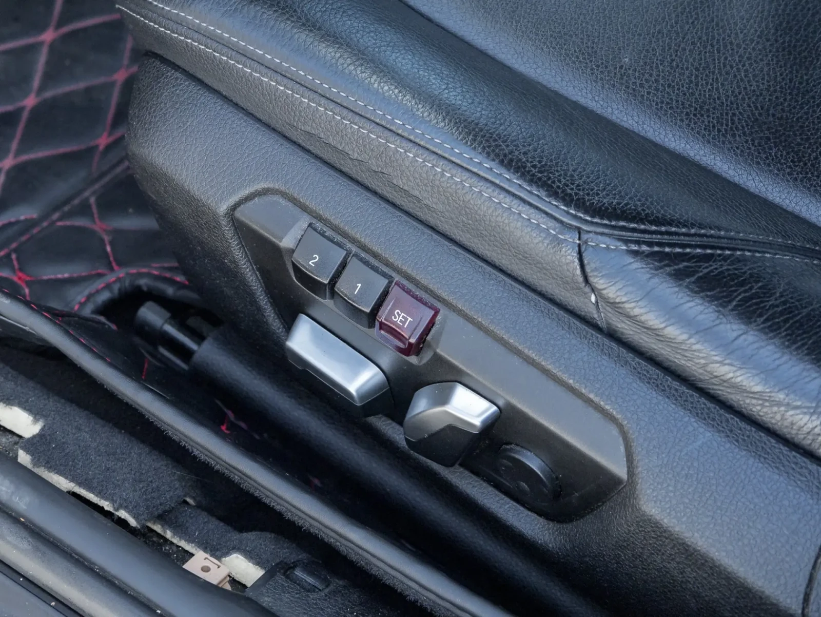 BMW 328 * xDrive28i * Harman Kardon  - изображение 8