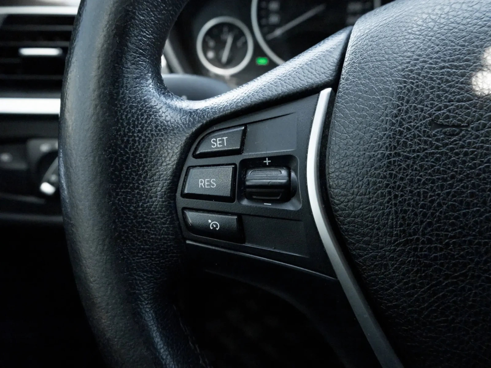 BMW 328 * xDrive28i * Harman Kardon  | Mobile.bg   15