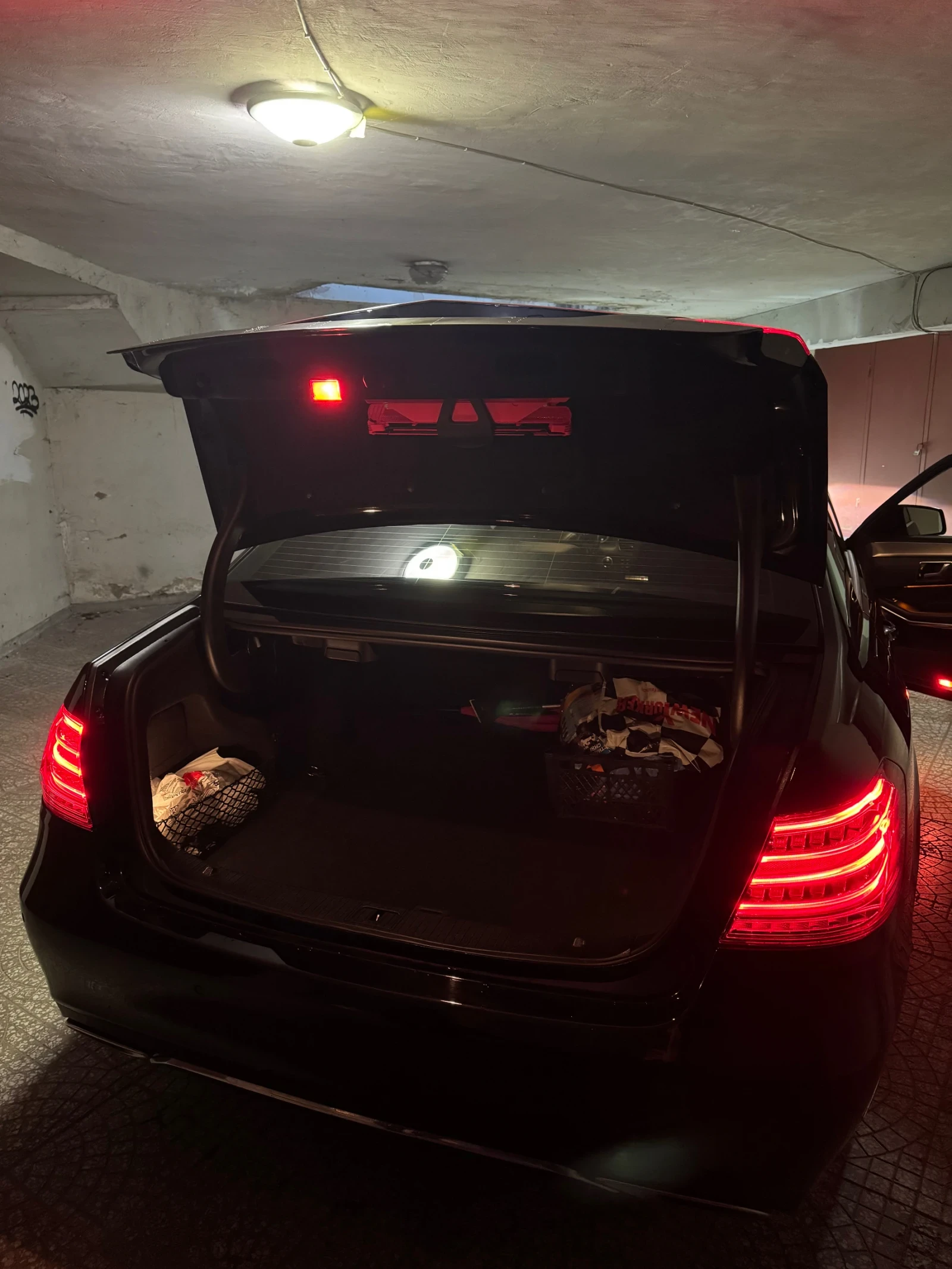 Mercedes-Benz E 200 | Mobile.bg � ����������� 17