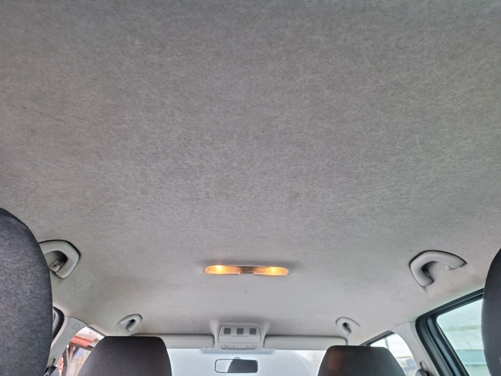 Skoda Fabia 1.6i Automatic, снимка 13 - Автомобили и джипове - 53771132