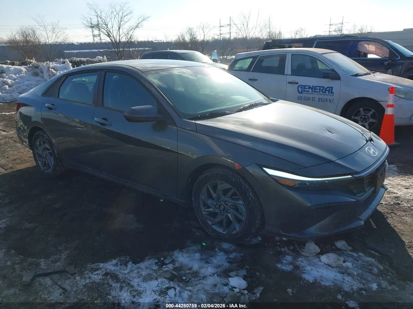 Hyundai Elantra 2l Sel | Auto.bg — изображение 1