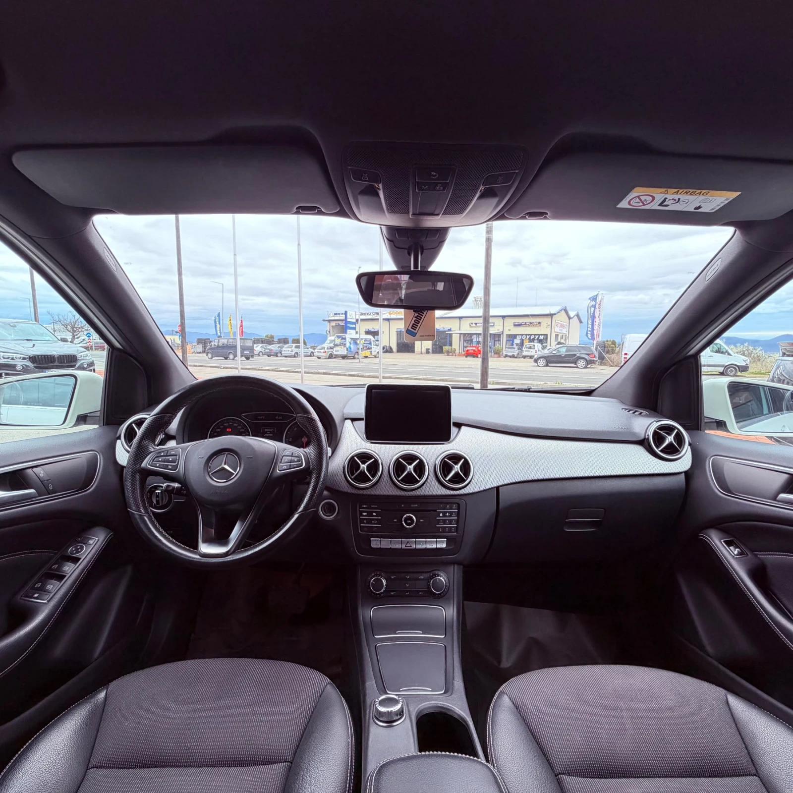 Mercedes-Benz B 200 4-MATIC;AMG Optic;FACELIFT;АВТОМАТ;НАВИГАЦИЯ, снимка 8 - Автомобили и джипове - 54032339