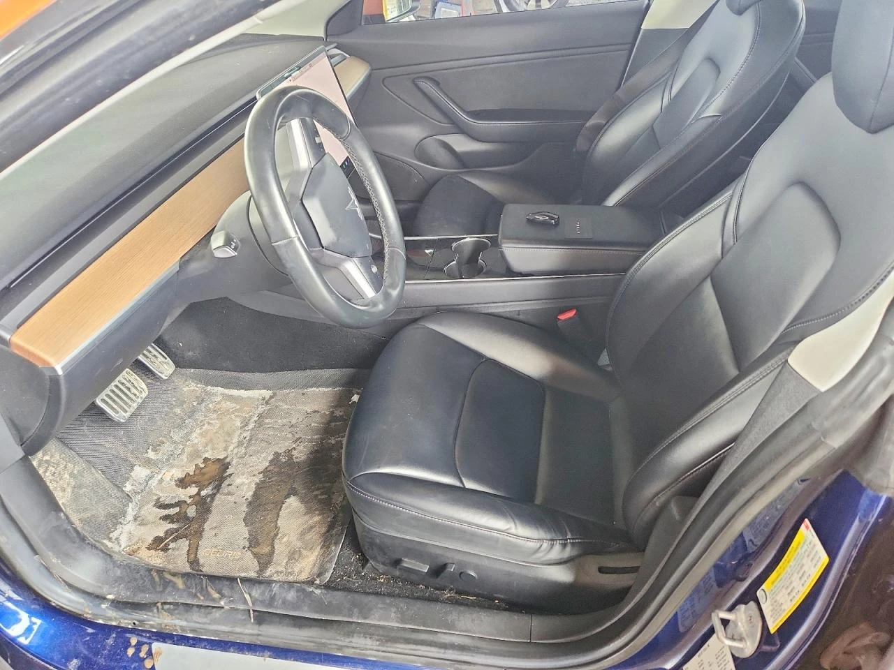 Tesla Model 3, снимка 7 - Автомобили и джипове - 54155722