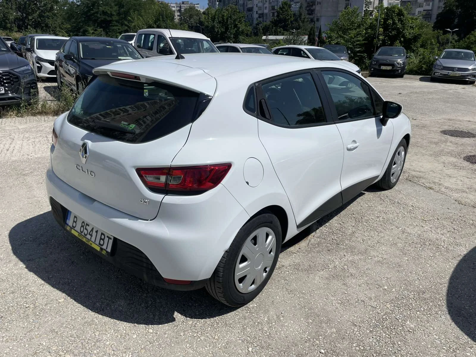 Renault Clio IV 1.5 dci 1+ 1 N1, снимка 3 - Автомобили и джипове - 55470272