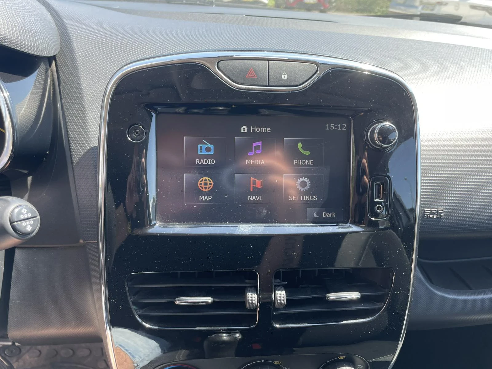 Renault Clio IV 1.5 dci 1+ 1 N1, снимка 7 - Автомобили и джипове - 55470272