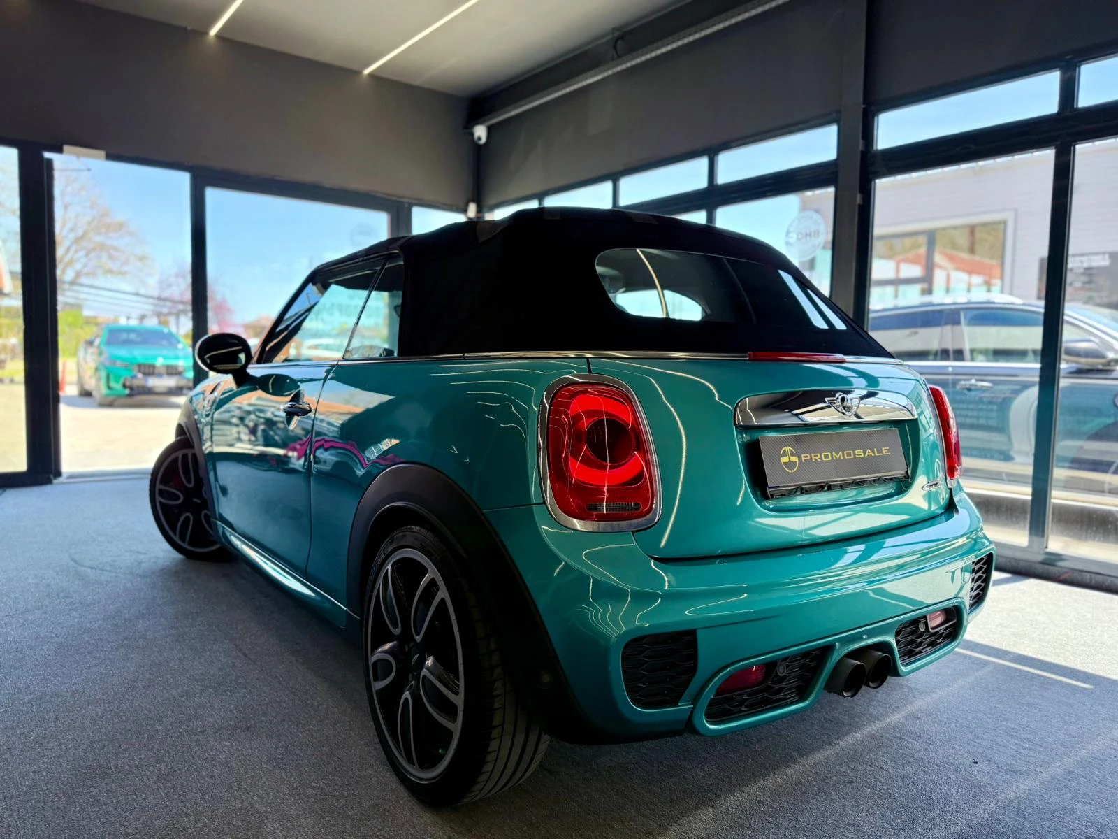 Mini John Cooper Works Cabrio* Harman/Kardon* Подгрев* Лизинг , снимка 4 - Автомобили и джипове - 54333966