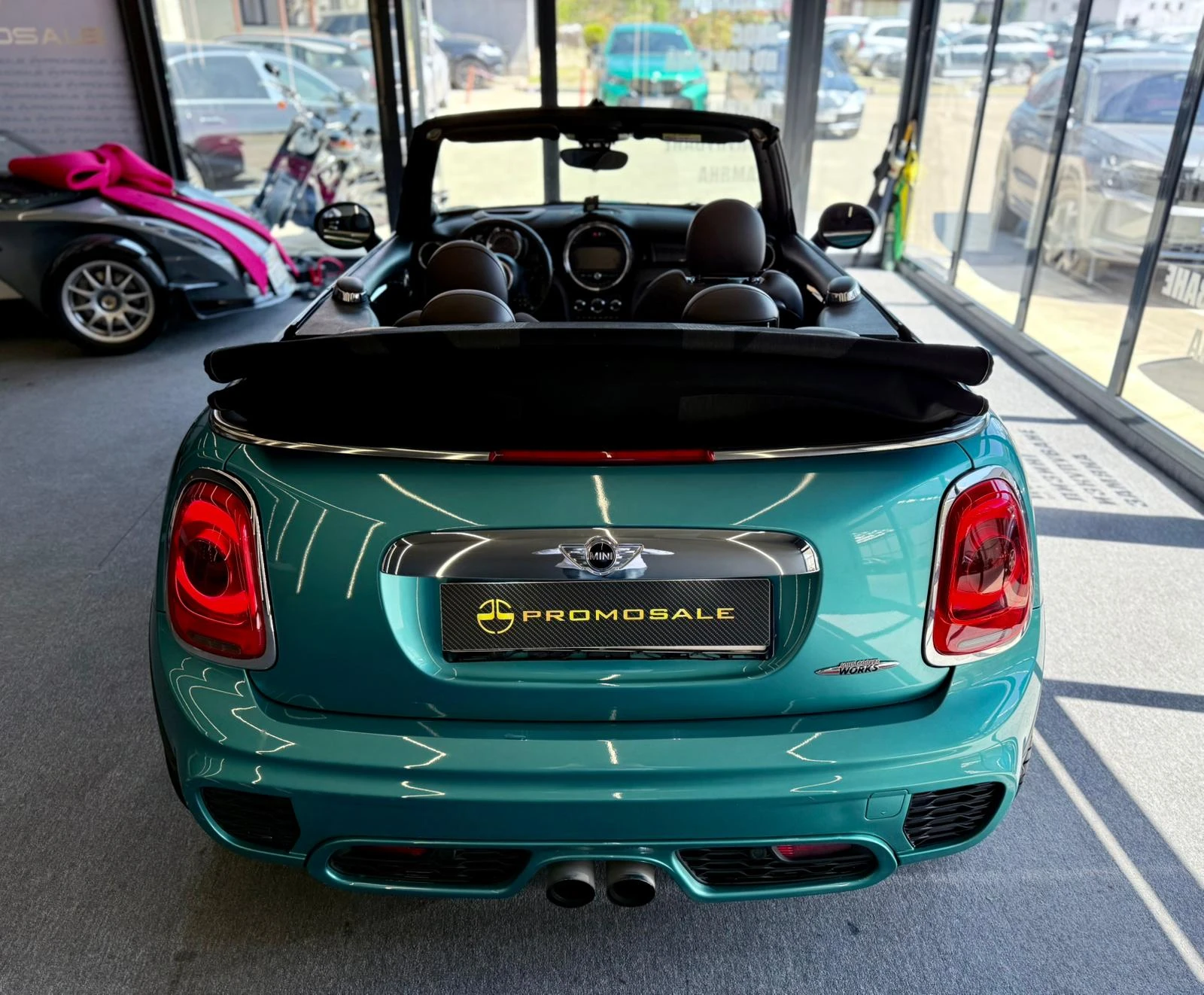 Mini John Cooper Works Cabrio* Harman/Kardon* Подгрев* Лизинг , снимка 5 - Автомобили и джипове - 54333966