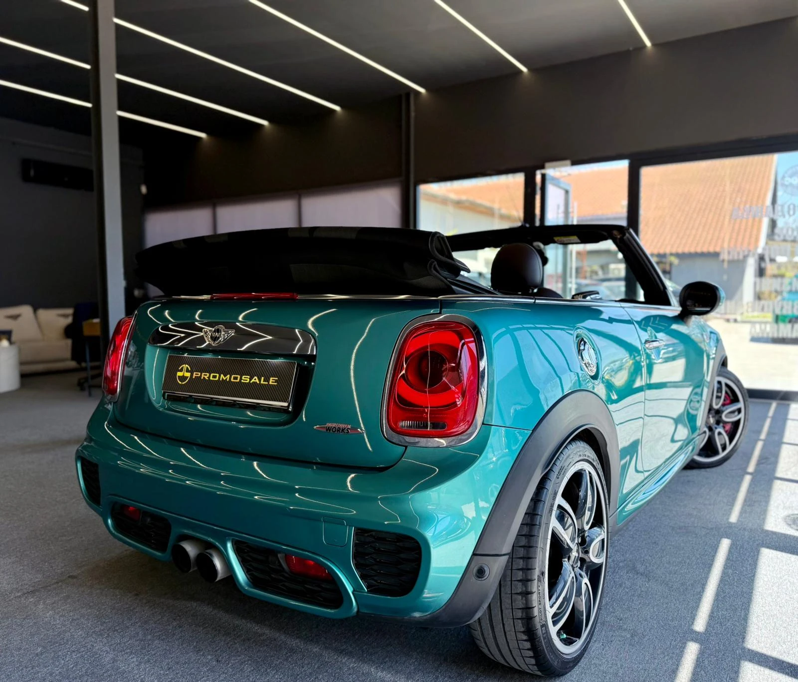 Mini John Cooper Works Cabrio* Harman/Kardon* Подгрев* Лизинг , снимка 6 - Автомобили и джипове - 54333966