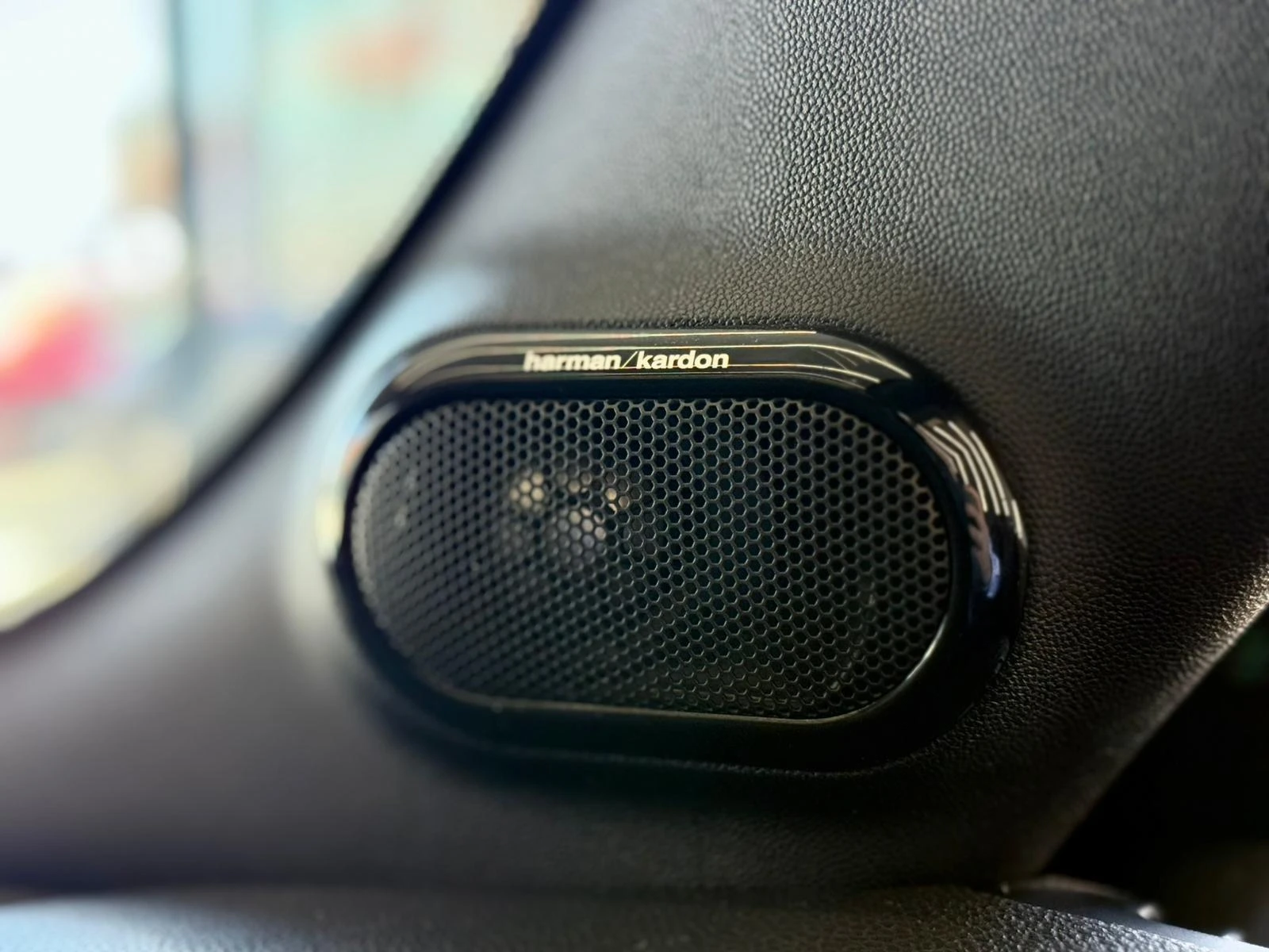 Mini John Cooper Works Cabrio* Harman/Kardon* Подгрев* Лизинг , снимка 15 - Автомобили и джипове - 54333966