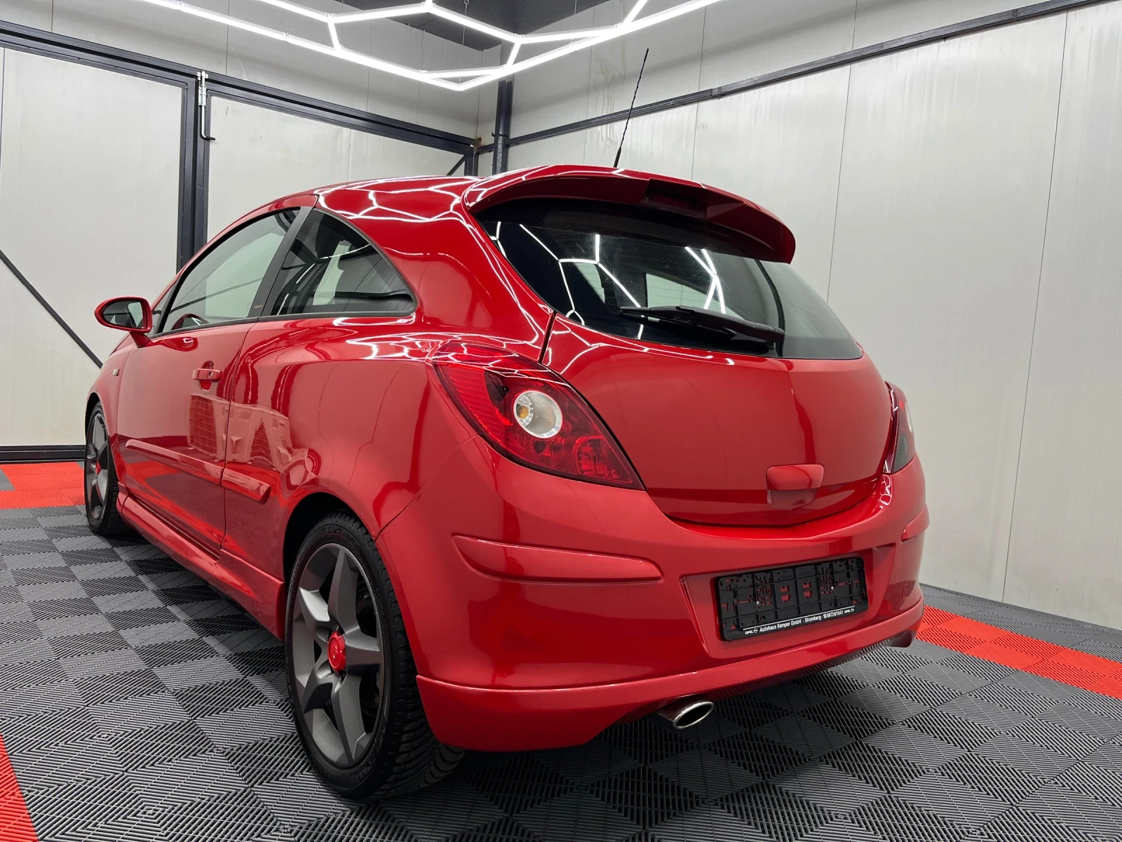 Opel Corsa 1.6 GSI, снимка 4 - Автомобили и джипове - 54402240