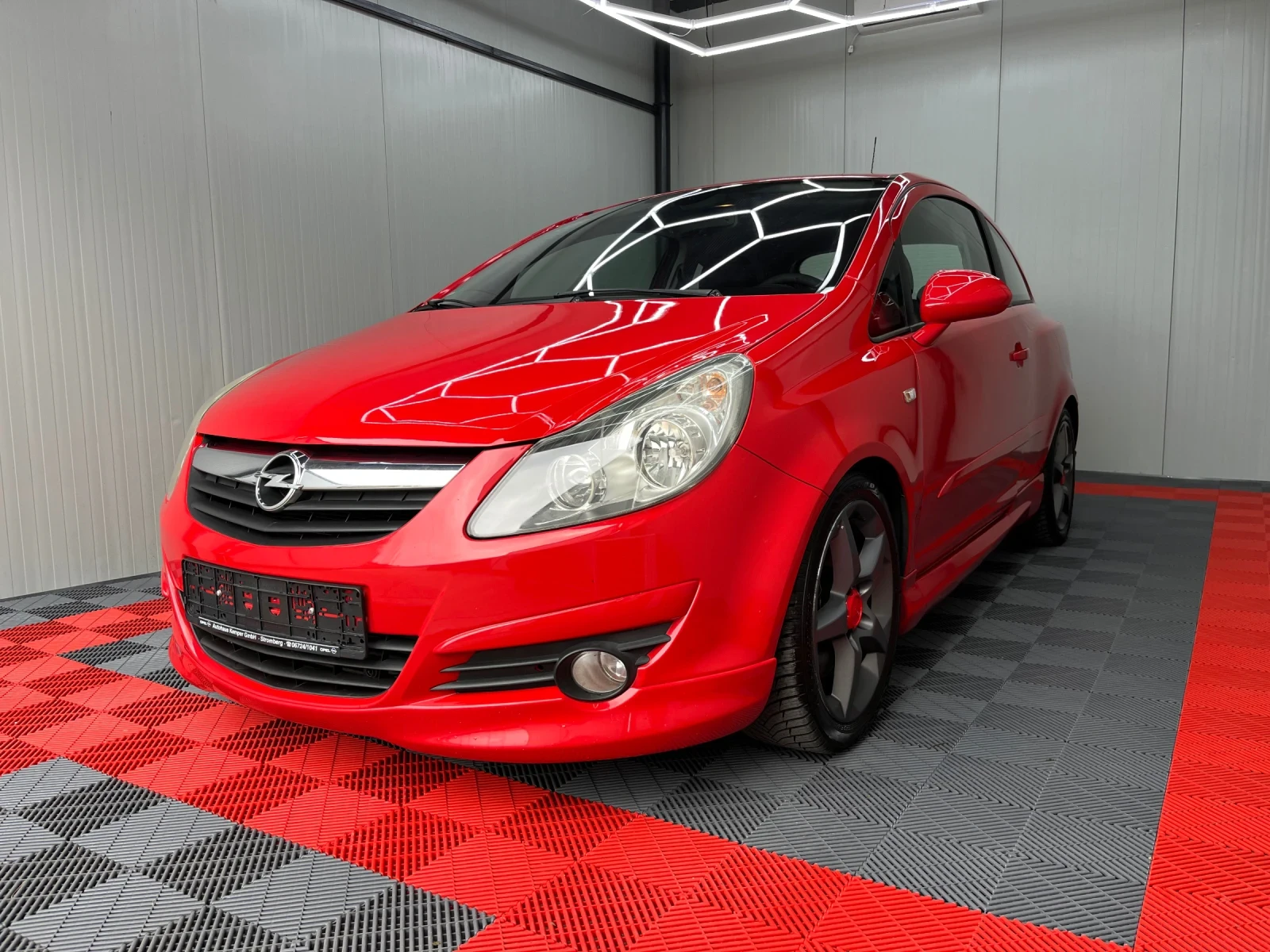 Opel Corsa 1.6 GSI, снимка 2 - Автомобили и джипове - 54402240