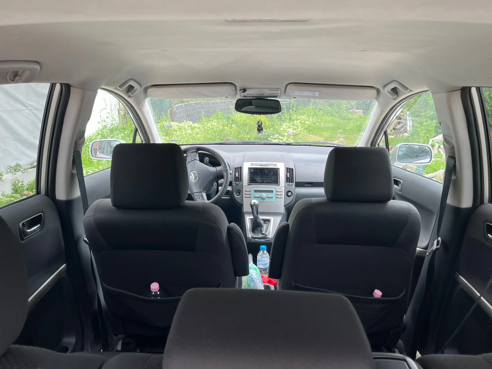 Toyota Corolla verso 2.2, снимка 3 - Автомобили и джипове - 54498660