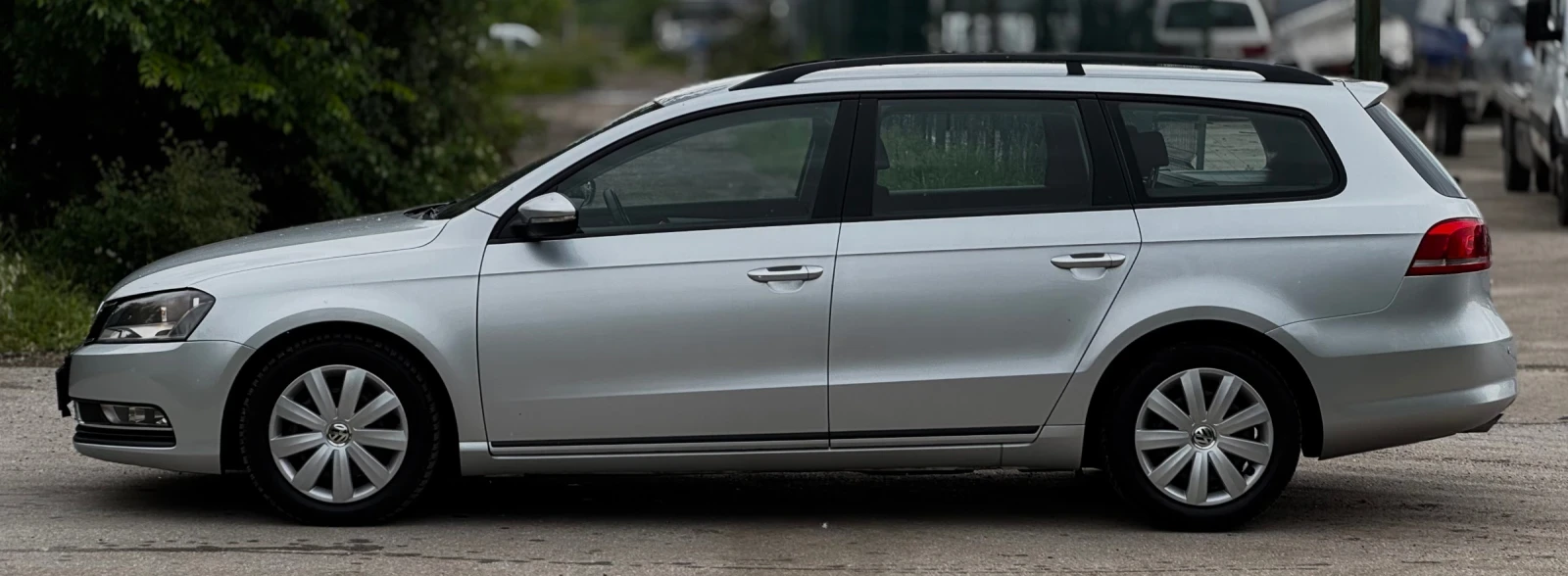 VW Passat 1.6 TDI 105 к.с., снимка 4 - Автомобили и джипове - 54709052