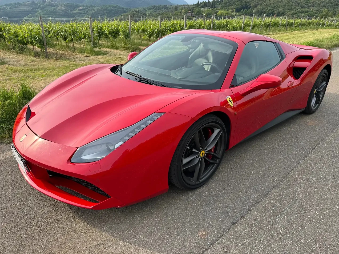 Ferrari 488 Spider 3.9 V8 | Mobile.bg � ����������� 3