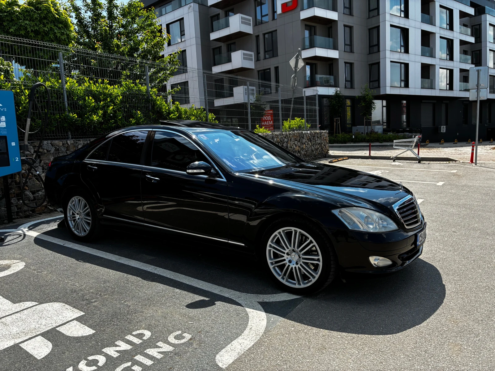 Mercedes-Benz S 500 Всички Екстри! ТОП W221, снимка 5 - Автомобили и джипове - 54803817