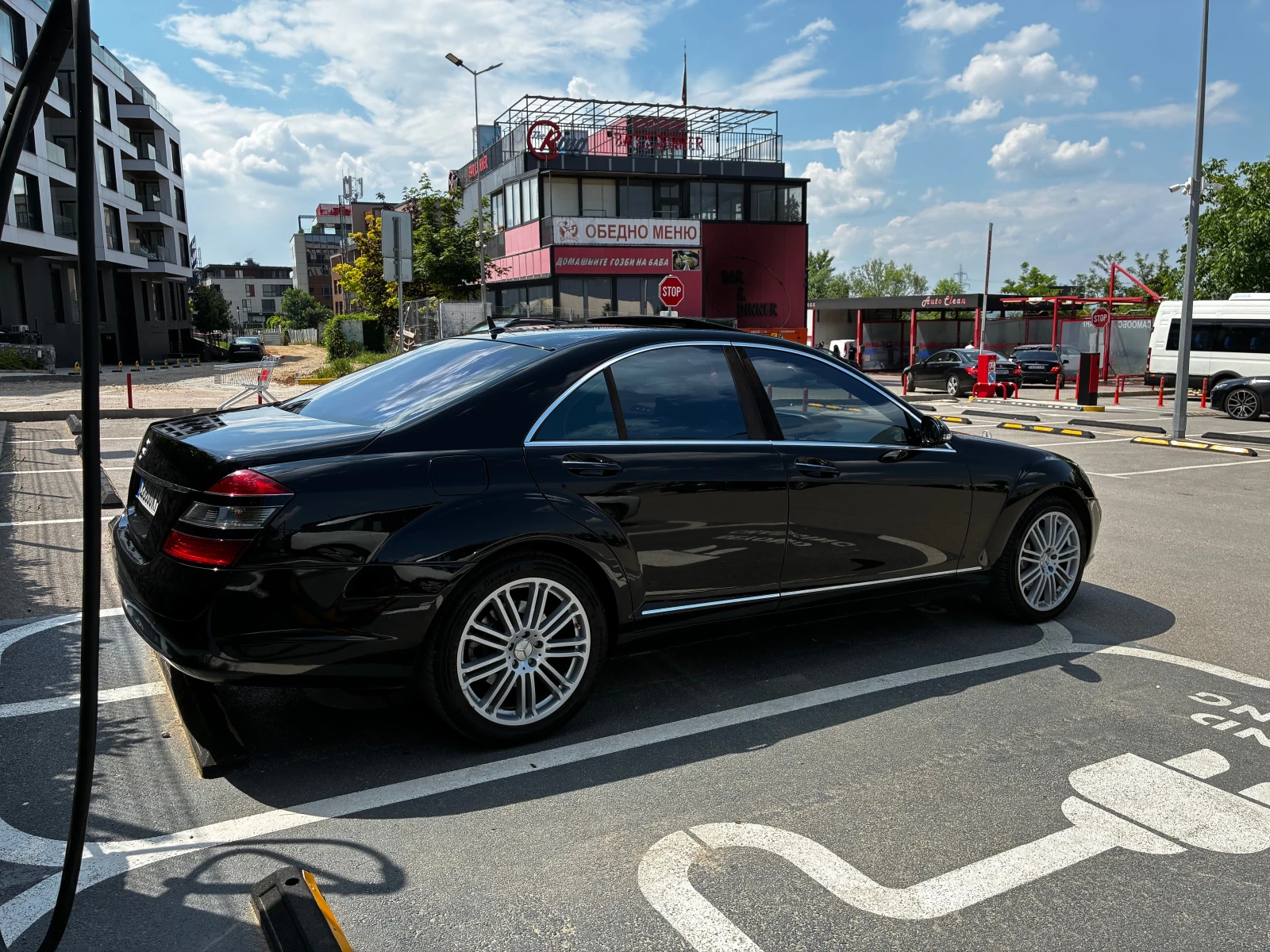 Mercedes-Benz S 500 Всички Екстри! ТОП W221, снимка 4 - Автомобили и джипове - 54803817