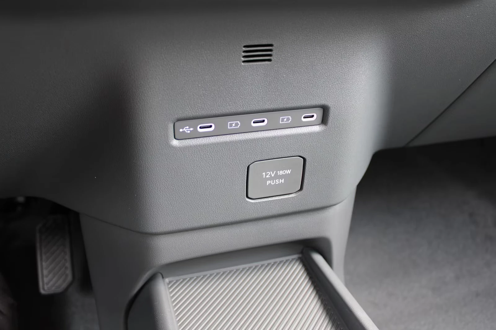 Kia EV2 ���!/AIR/147HP/CAM/NAVI/LED/ACC/CPLAY/396q | Mobile.bg � ����������� 11